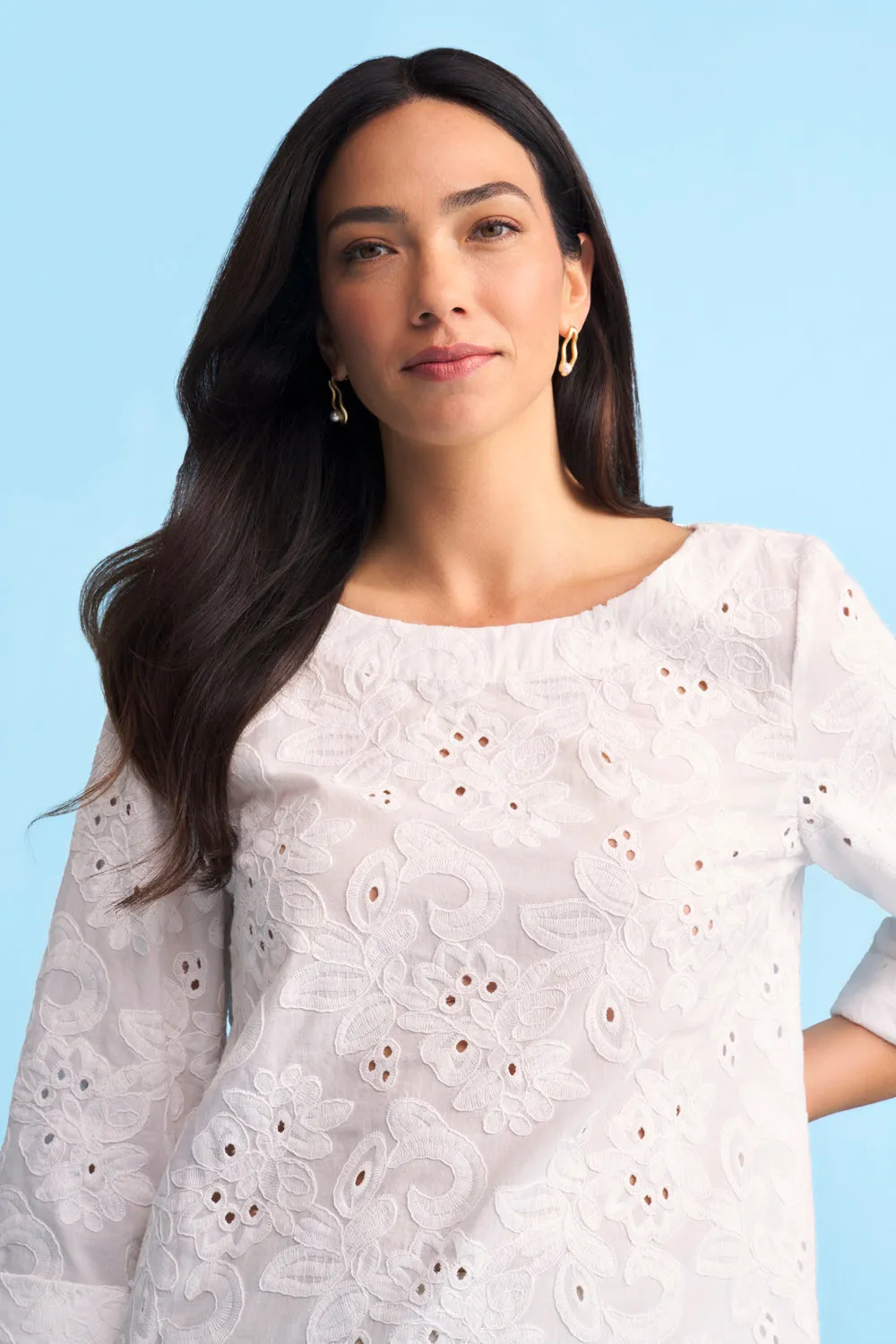 Broderie Side Button Top