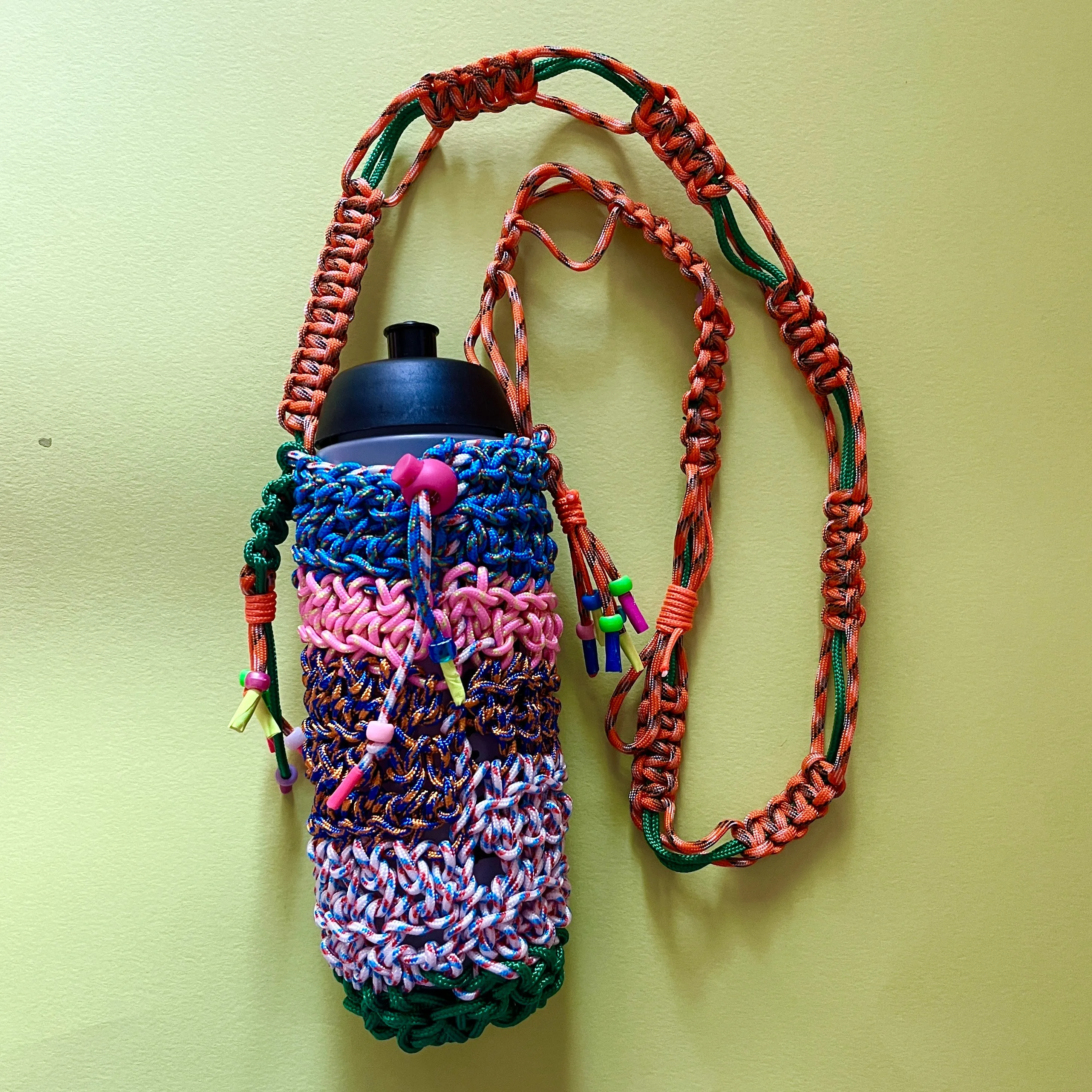 Crocheted Mini bag / bottle bag