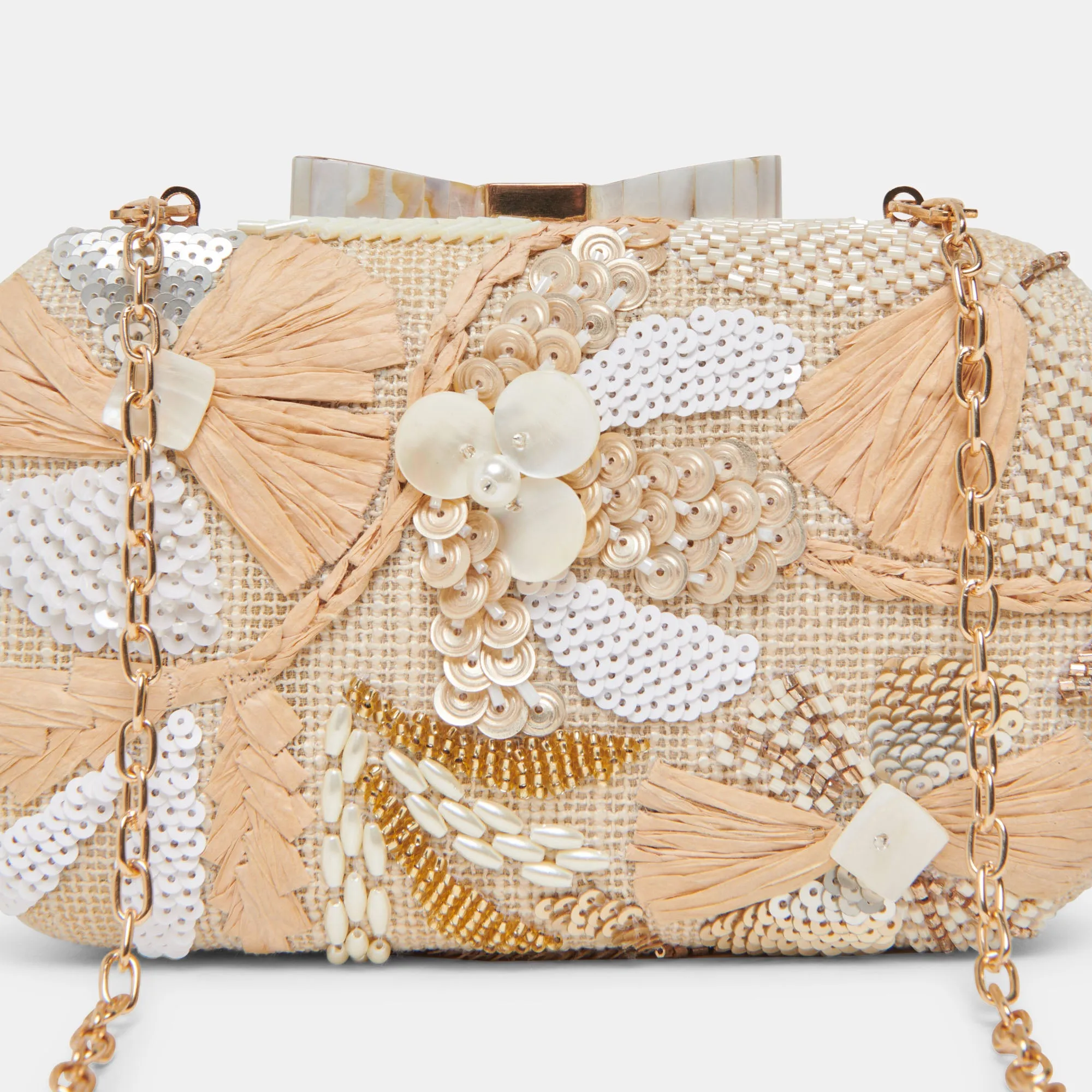 DAISY CLUTCH NATURAL MULTI BEADED