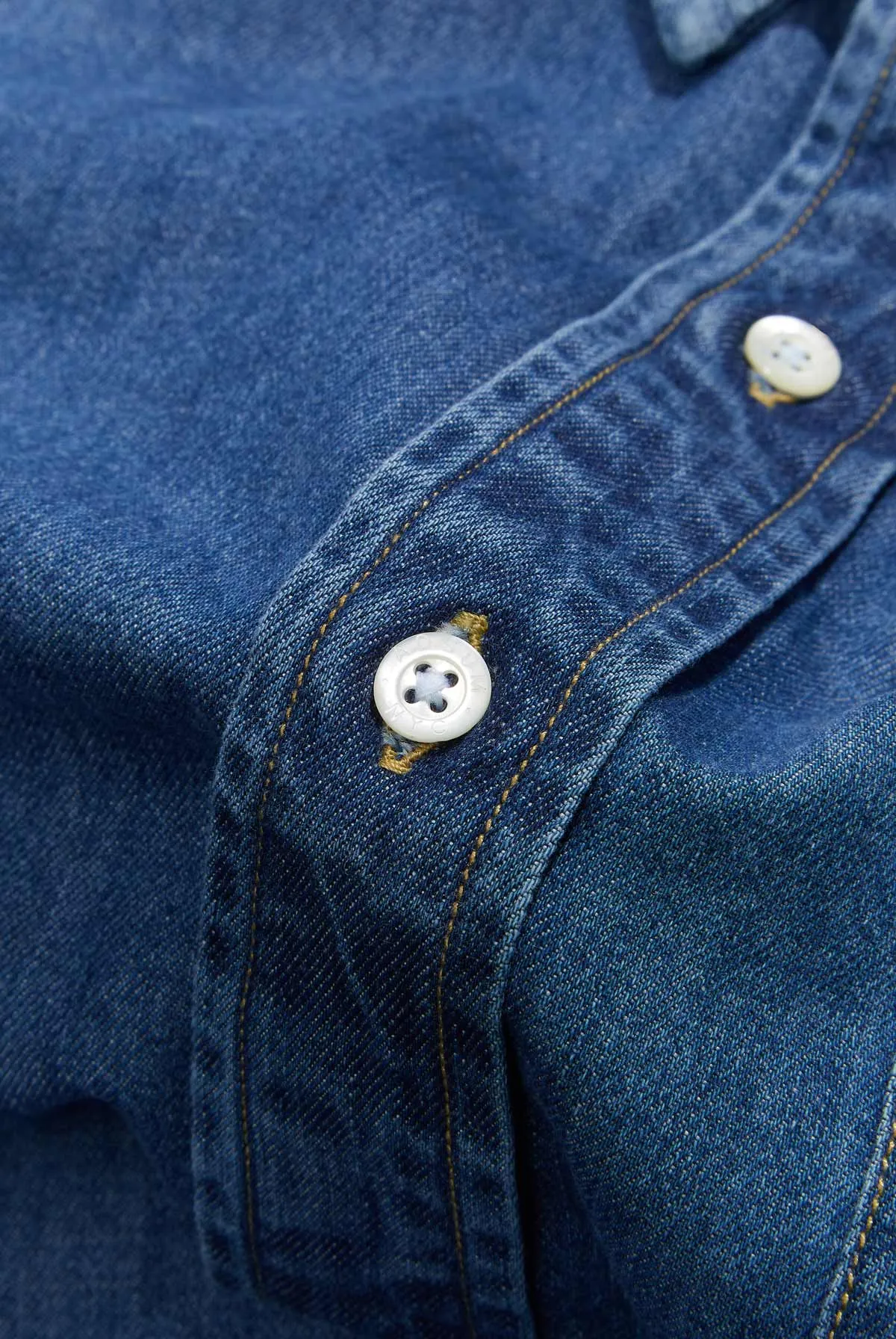 Denim Premium Buttondown