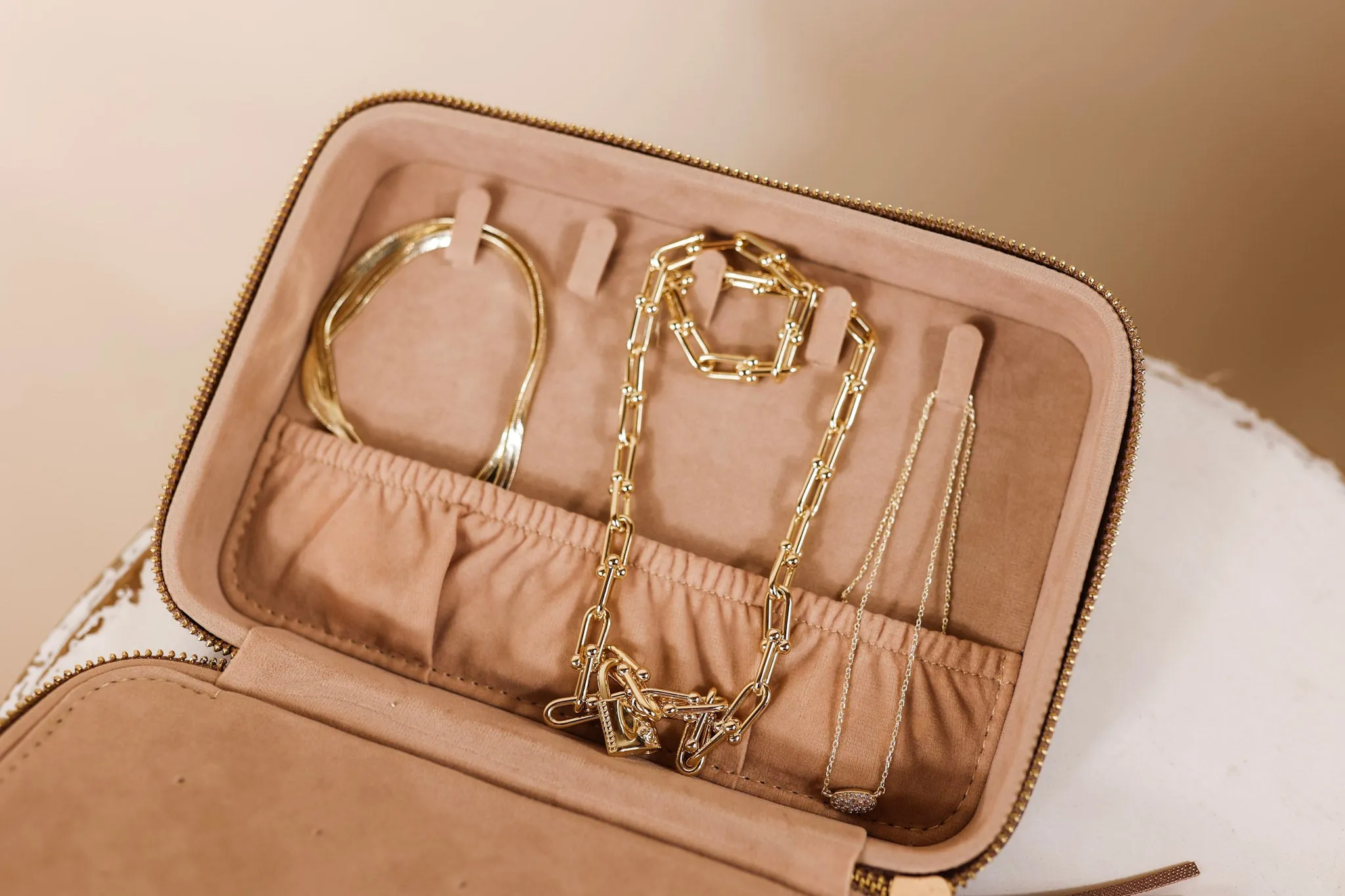 Hollis | Jewelry Organizer in Metallic Mocha