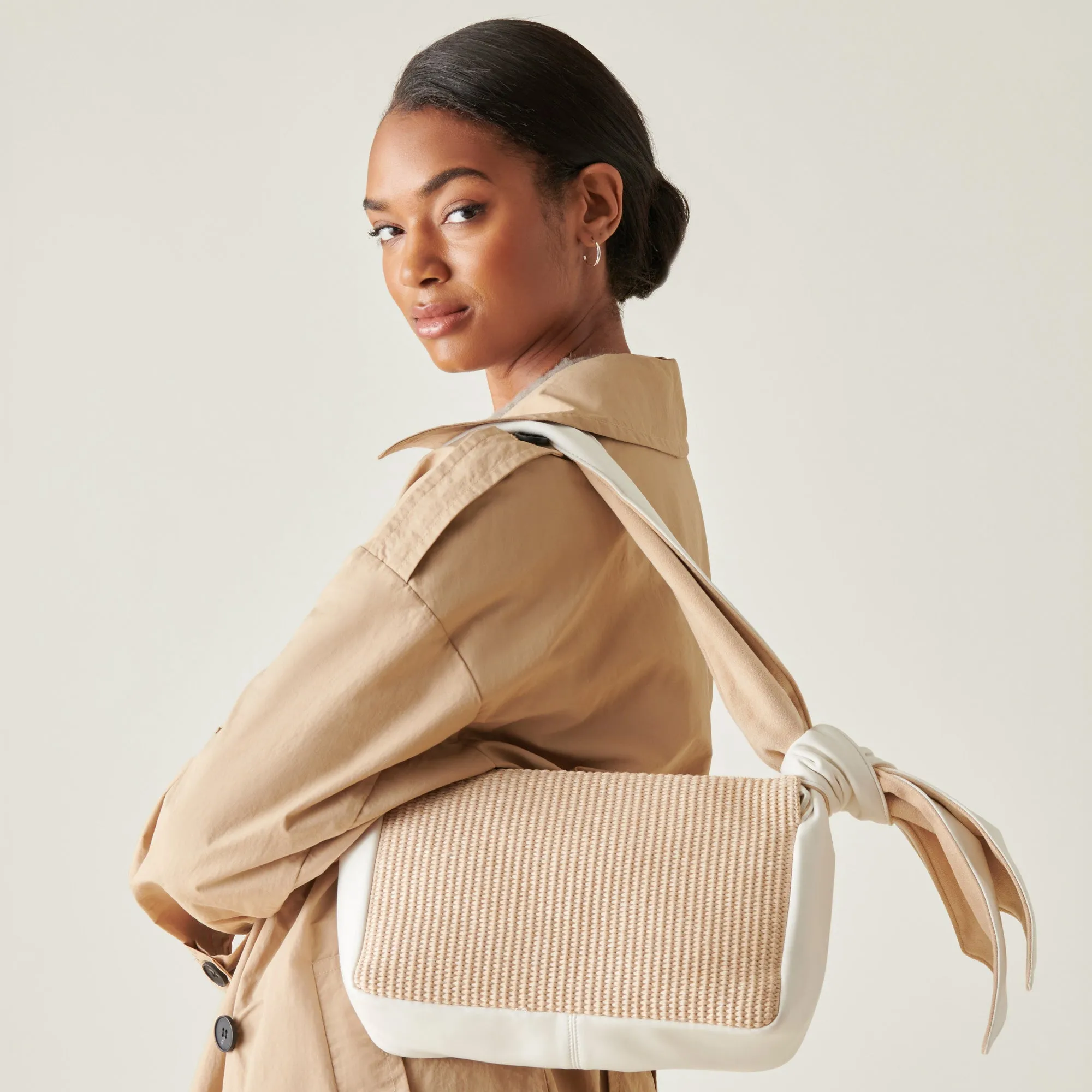 LOUISE SHOULDER BAG NATURAL RAFFIA