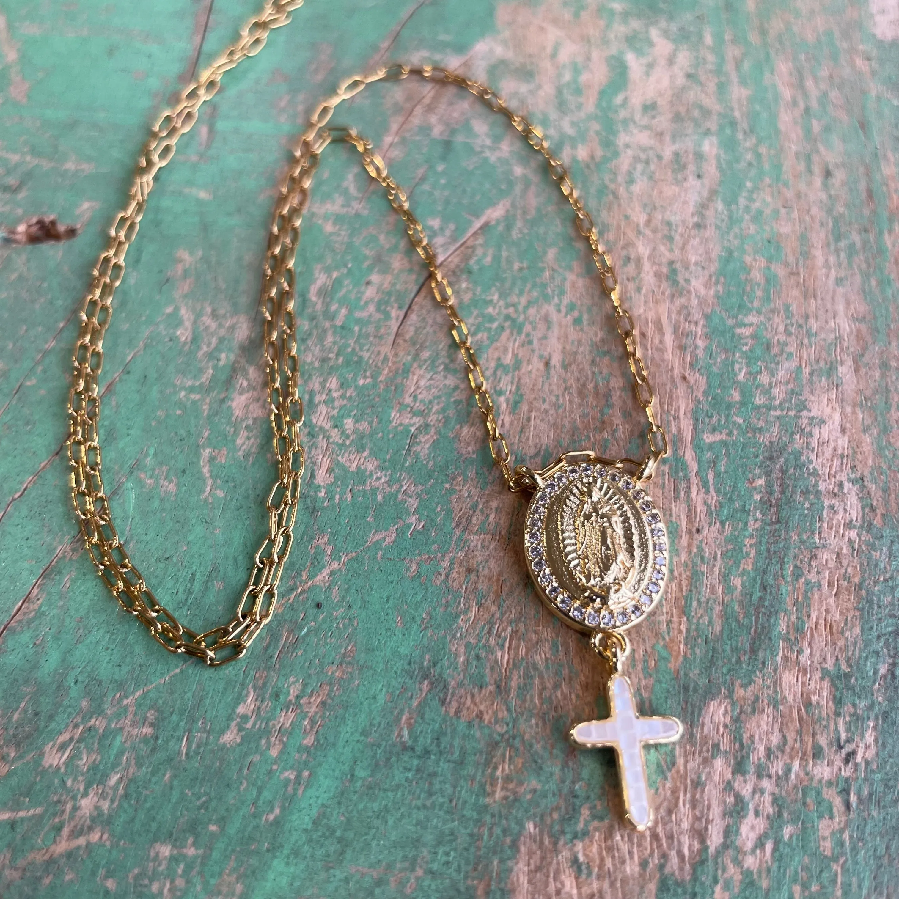 OLG Shell Cross Centerpiece Necklace