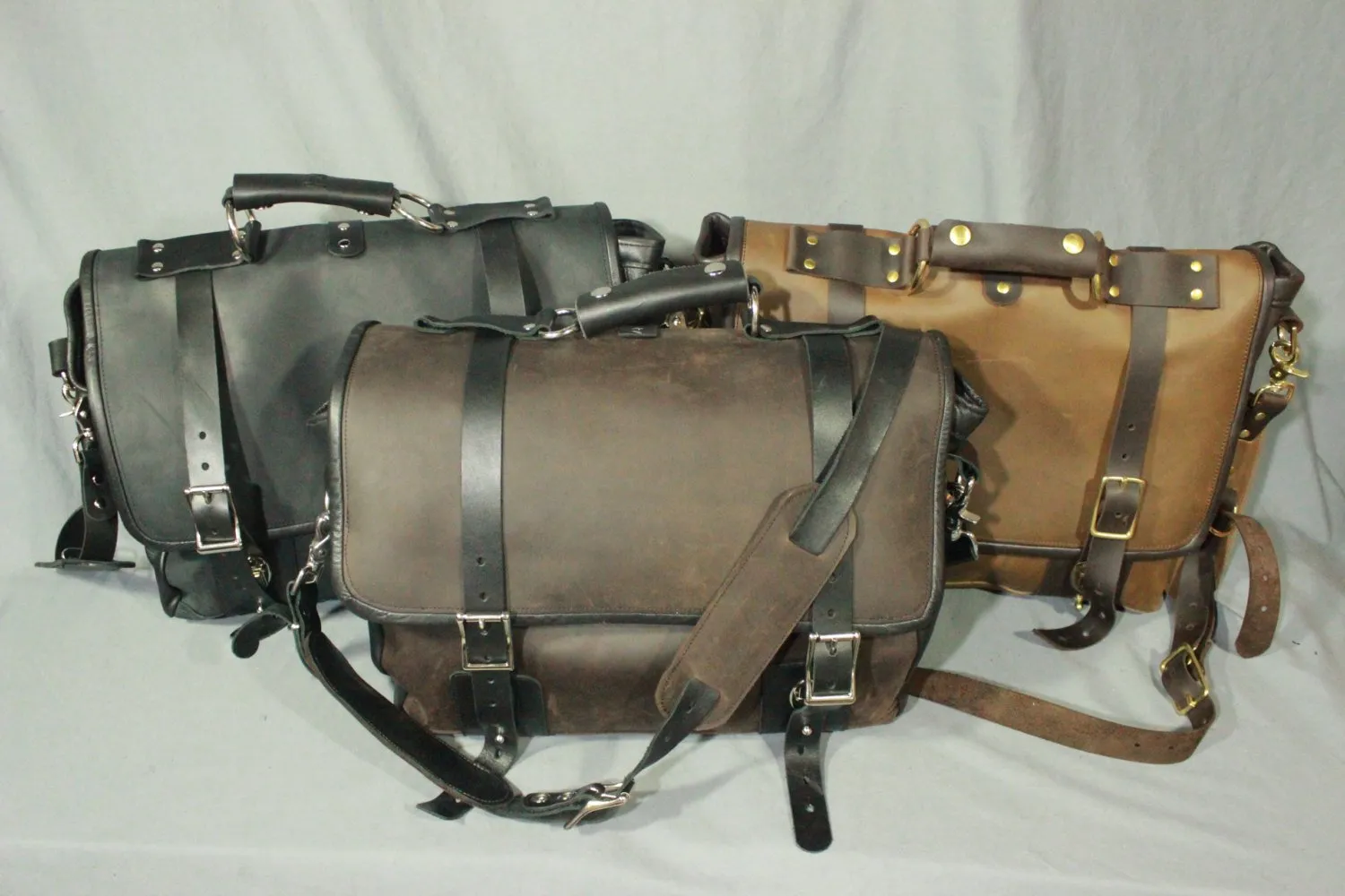 Our Finest Messenger bag! Stone OIL Tanned Leather Hand Made to Last a Lifetime! Luscious Chocolate!