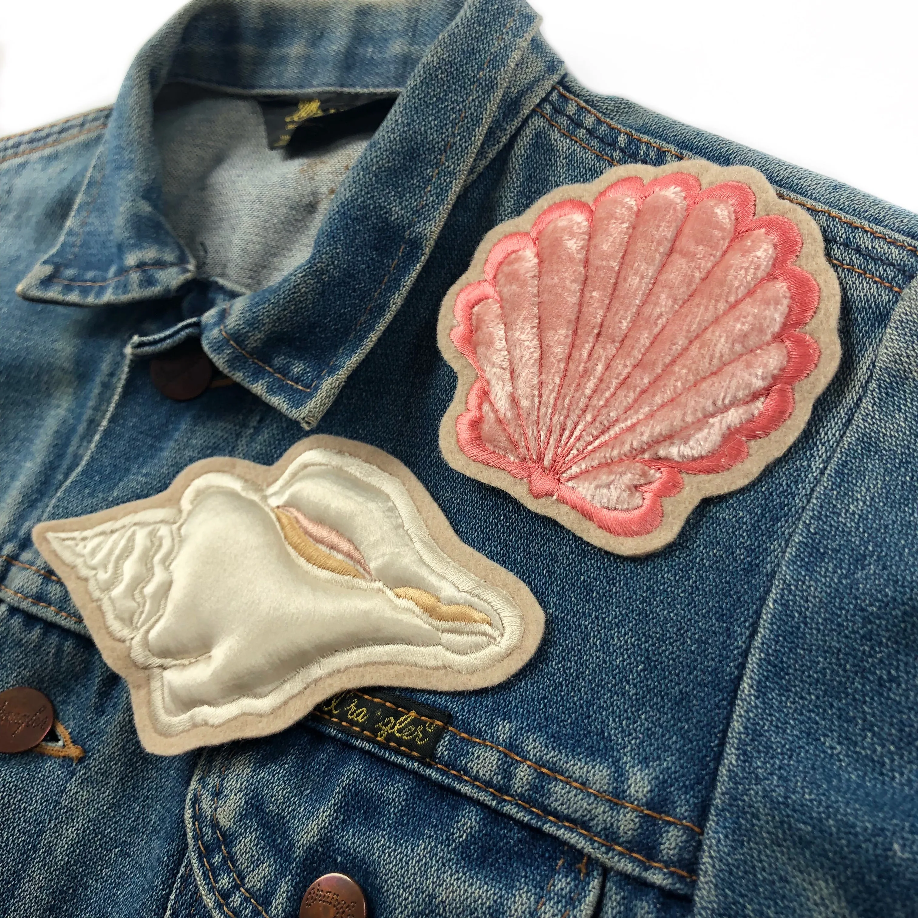 Padded Velvet Clam Embroidered Patch