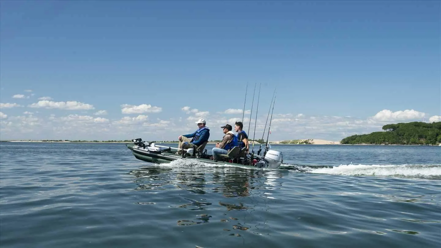 Sea Eagle Frameless FishSkiff 16 Inflatable Fishing Boat - Solo Startup Package