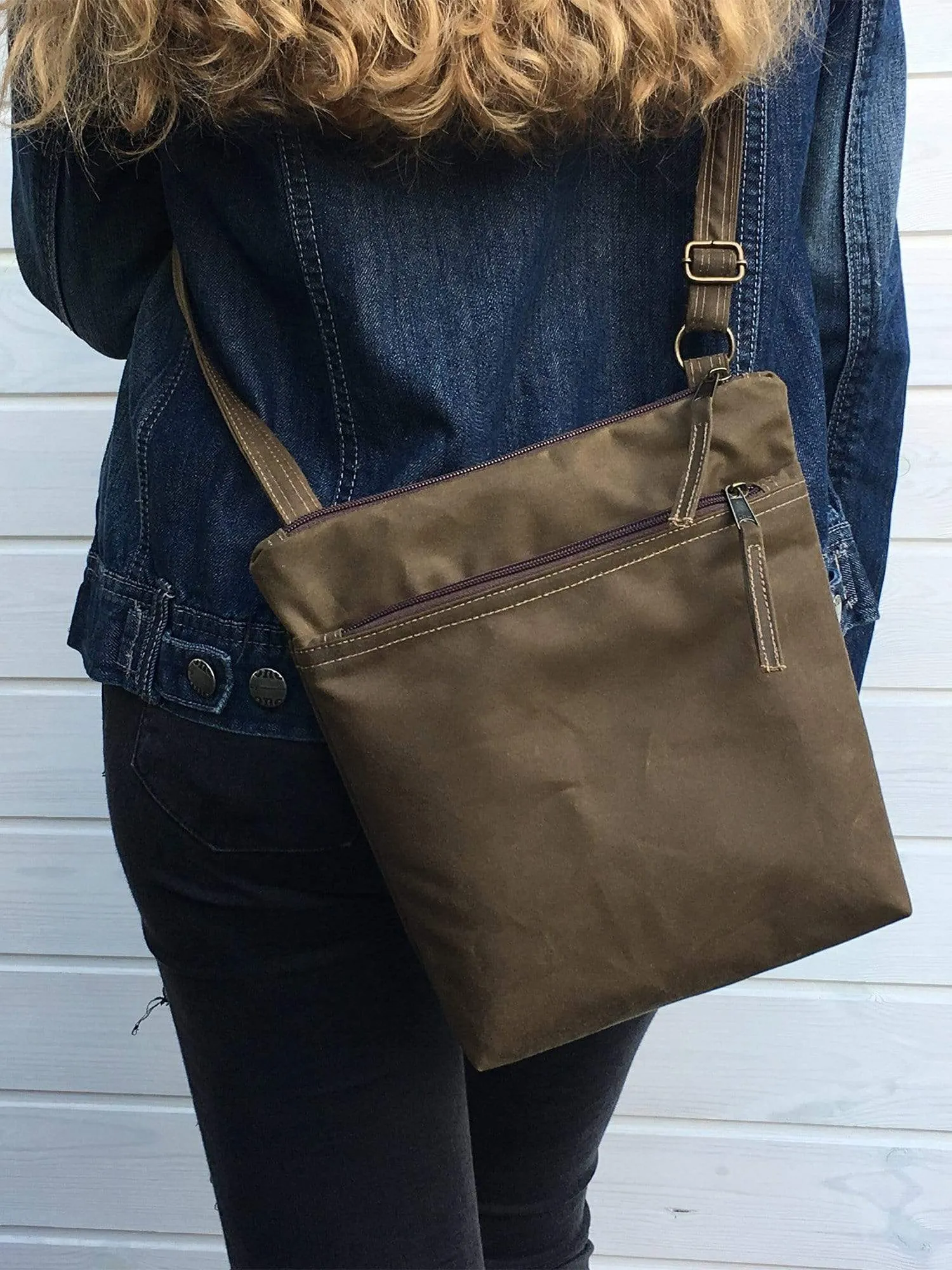 Toffee Waxed Canvas Cross Body Bag | Aris Bags